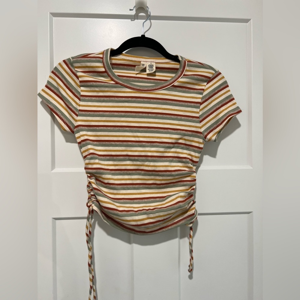 Tillys crop top